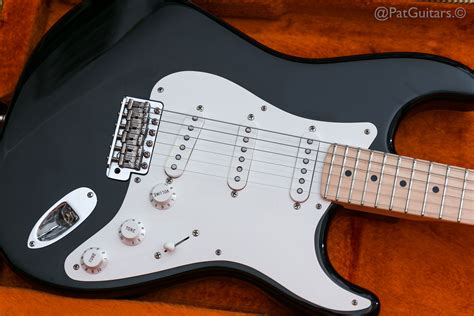 eric clapton blackie signature stratocaster.